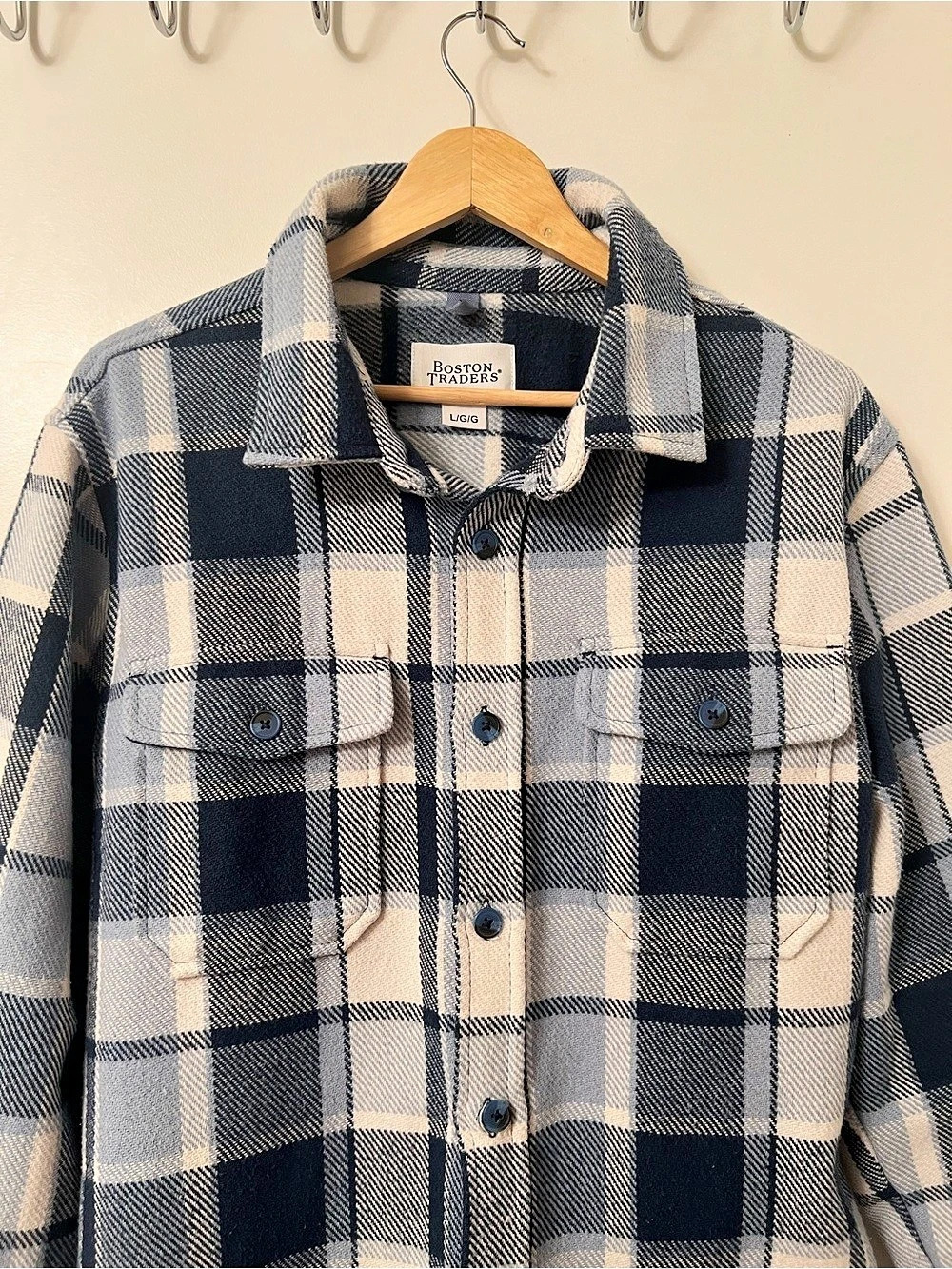 Boston Traders Plaid Button‑Up Jacket – Blue & Cream, Size Large - Picture 6 of 10
